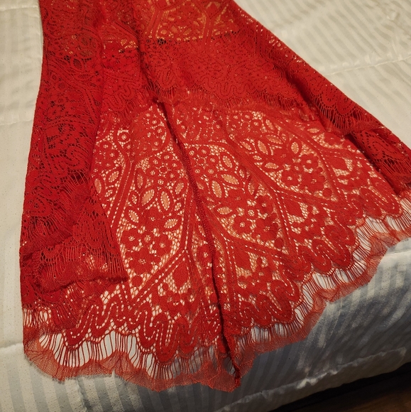 Red lace dress NWT - Picture 4 of 5